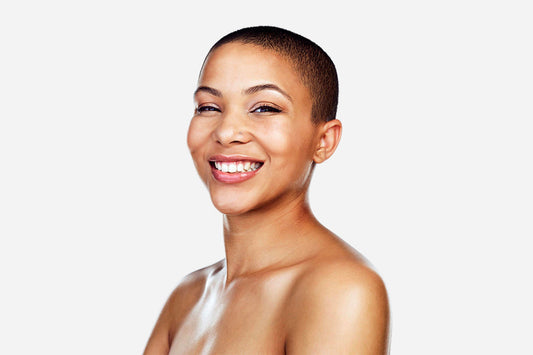 Routine anti-taches pour peaux pigmentées : corriger sans agresser